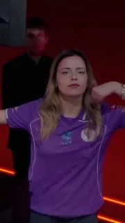 🤪 ну и кто сейчас будет делать плаки-плаки?